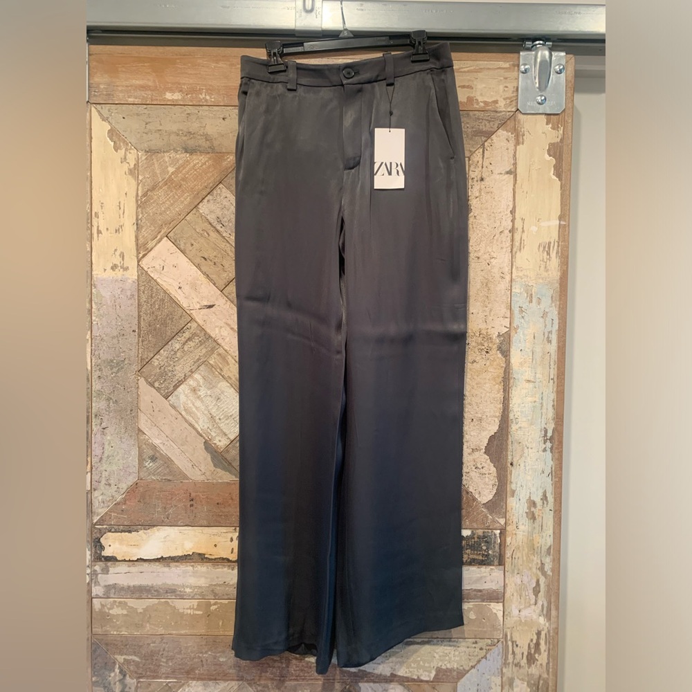 Zara women’s dark green/ gray satin pants.  Size M.  NWT.